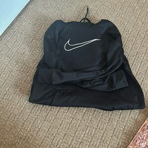 Nike woman’s hoddie